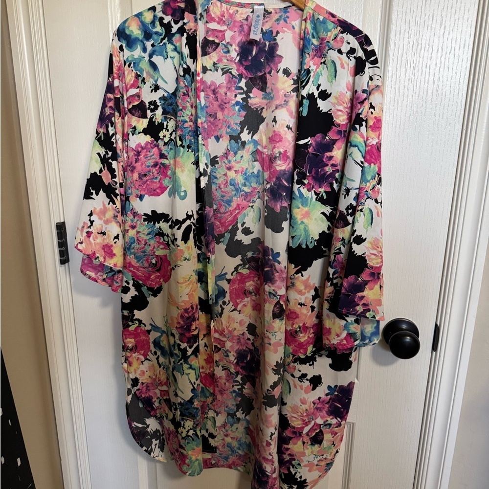 Paisley Grace XL Floral Kimono Lightweight Open Front Duster Layering Piece